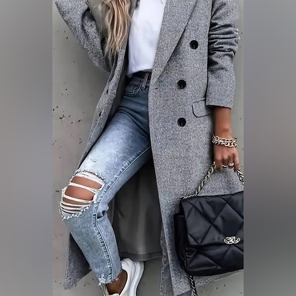 Jackets & Blazers - Herringbone Classic Black and White Wool Pea Coat, Small